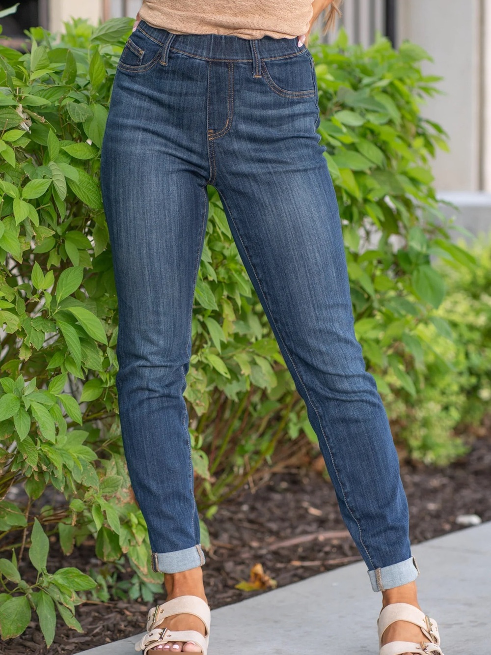 Judy Blue Slim Fit Pull-On Jeans Women’s Dark Wash Stretch Cuffed - Size 7/28